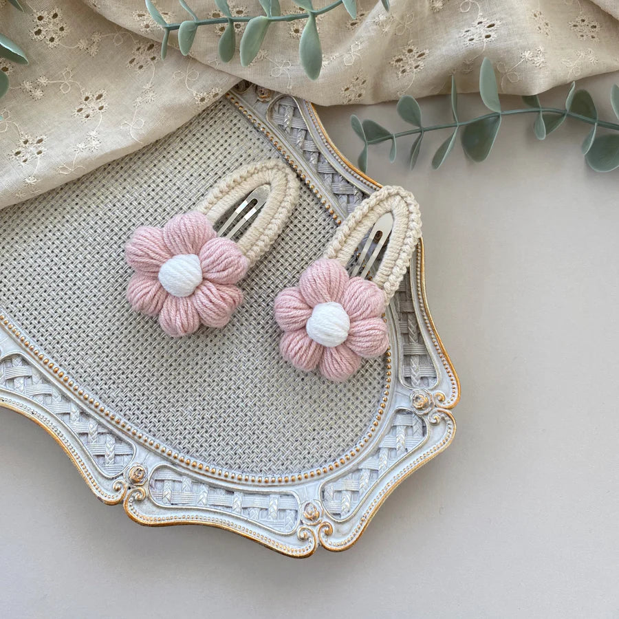 Knit Daisy Hairclips - Powder Pink - Two Pieces