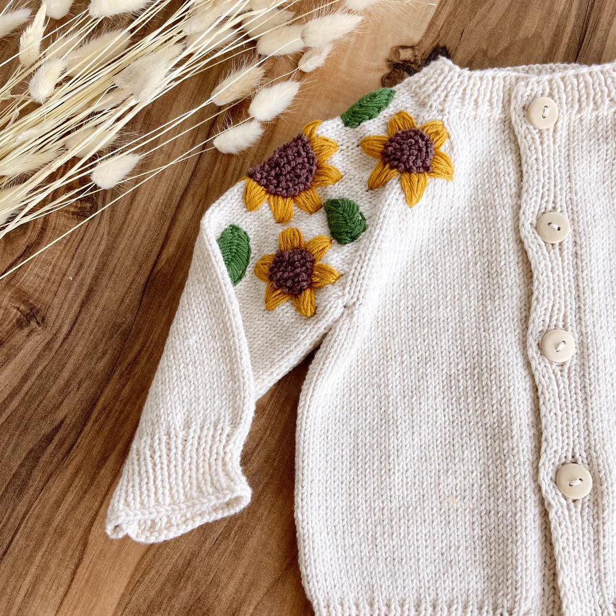 KNIT SUNFLOWER CARDIGAN - BEIGE