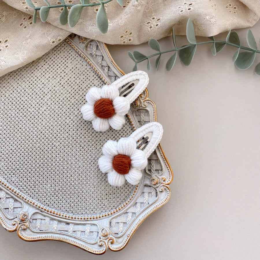 Knit Daisy Hairclips - Natural & Brick Red - Two Pieces