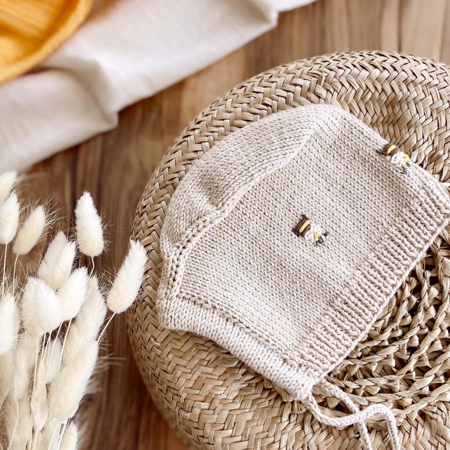 Knit Bee Bonnet - Beige