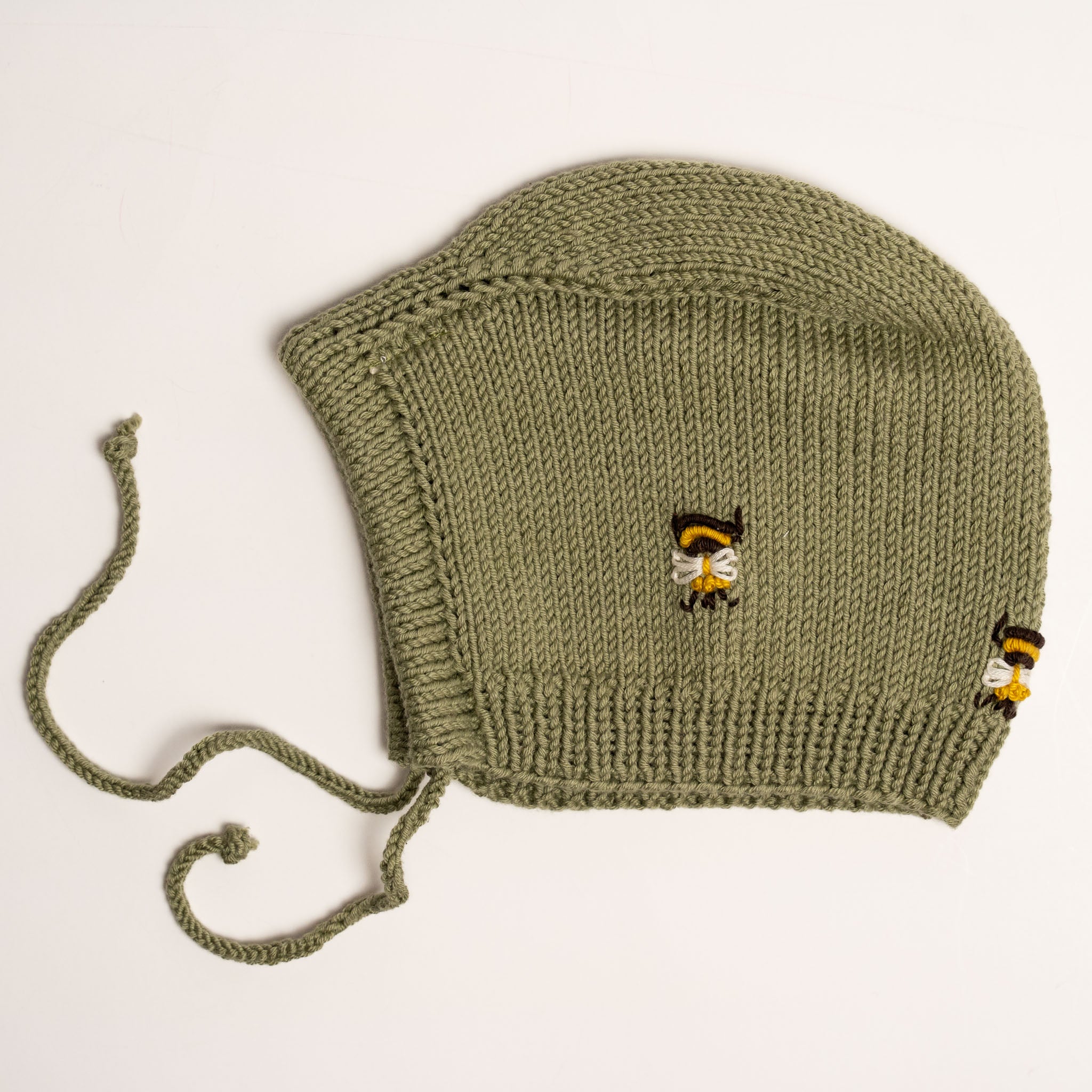 Knit Bee Bonnet - Light Green